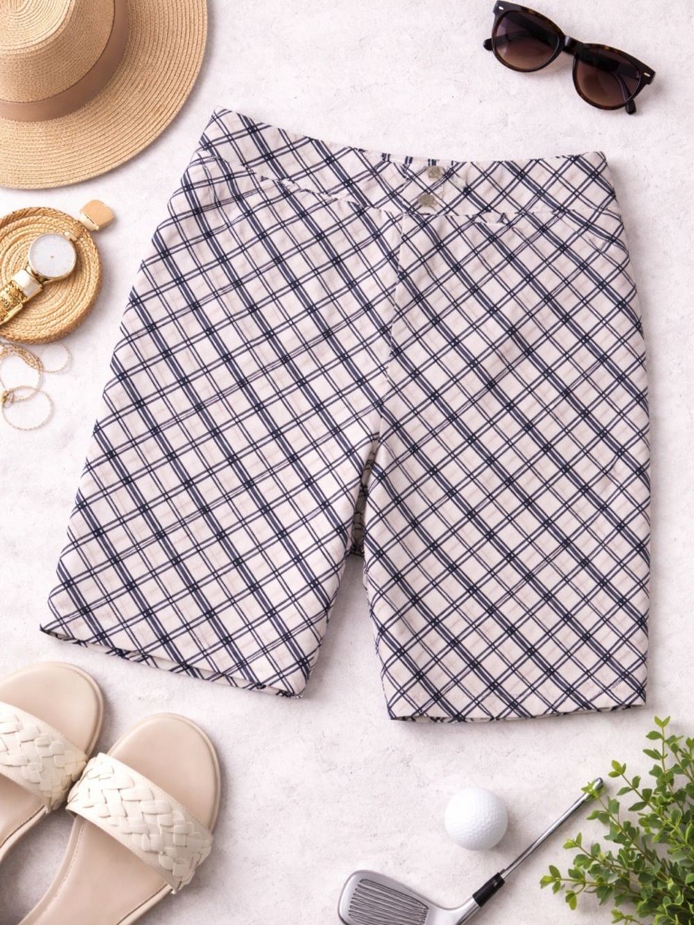 TAIL White Label Plaid Golf Shorts Size 16 Stretch